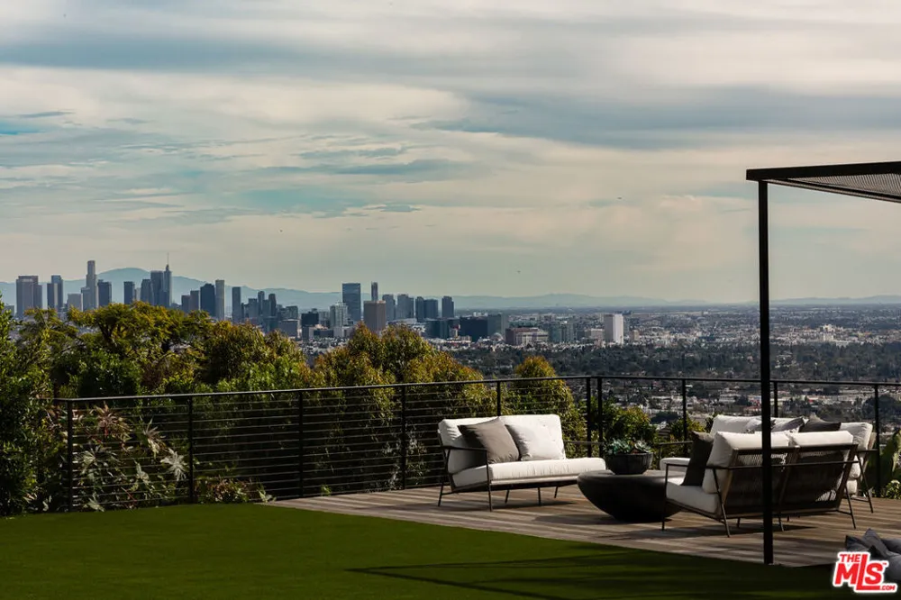 1772 Crescent Heights Boulevard Los Angeles, CA 90069