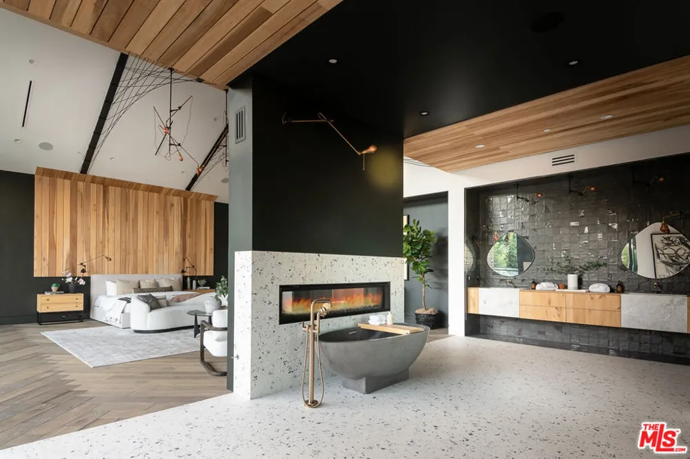 1772 Crescent Heights Boulevard Los Angeles, CA 90069