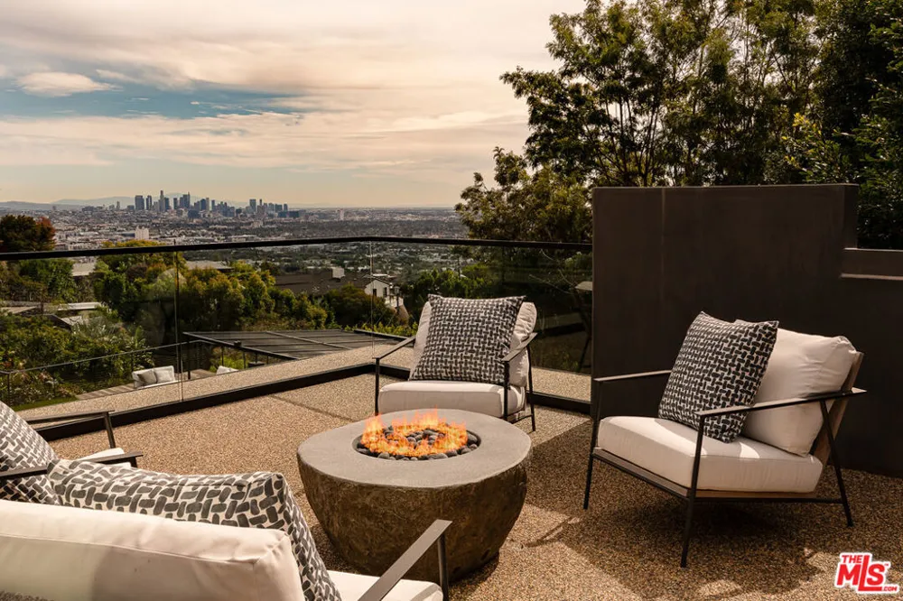 1772 Crescent Heights Boulevard Los Angeles, CA 90069