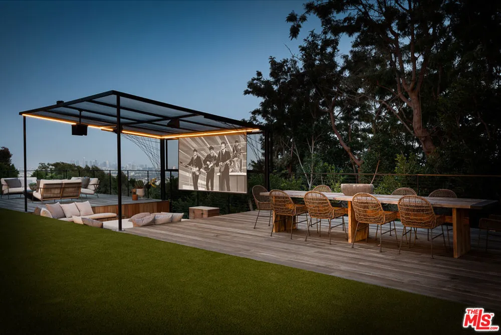 1772 Crescent Heights Boulevard Los Angeles, CA 90069