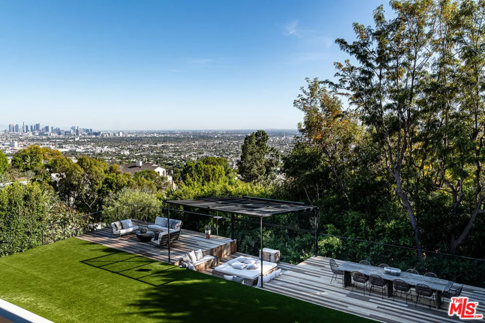 1772 Crescent Heights Boulevard Los Angeles, CA 90069