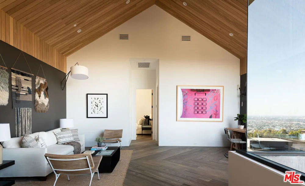 1772 Crescent Heights Boulevard Los Angeles, CA 90069