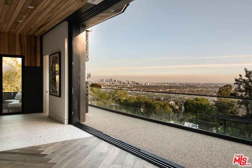 1772 Crescent Heights Boulevard Los Angeles, CA 90069