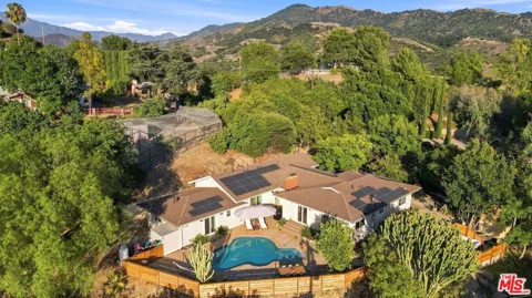 107 Alto Drive