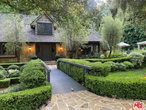 575 Beverly Glen Boulevard