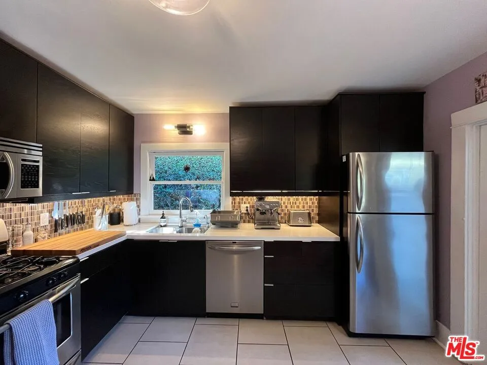 1315 McCadden Place Los Angeles, CA 90028