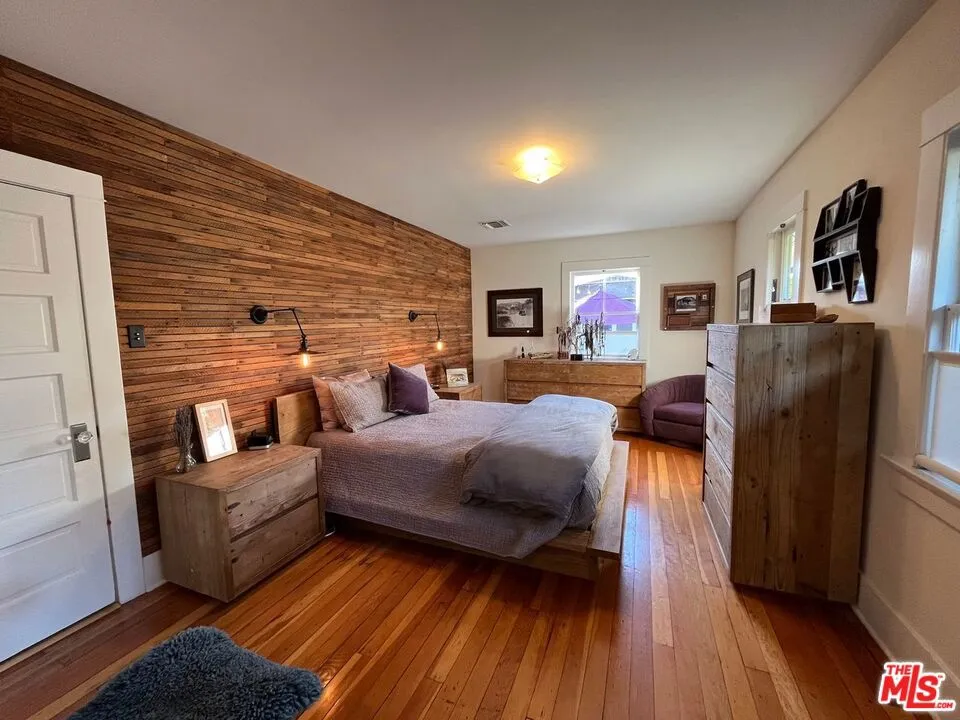 1315 McCadden Place Los Angeles, CA 90028