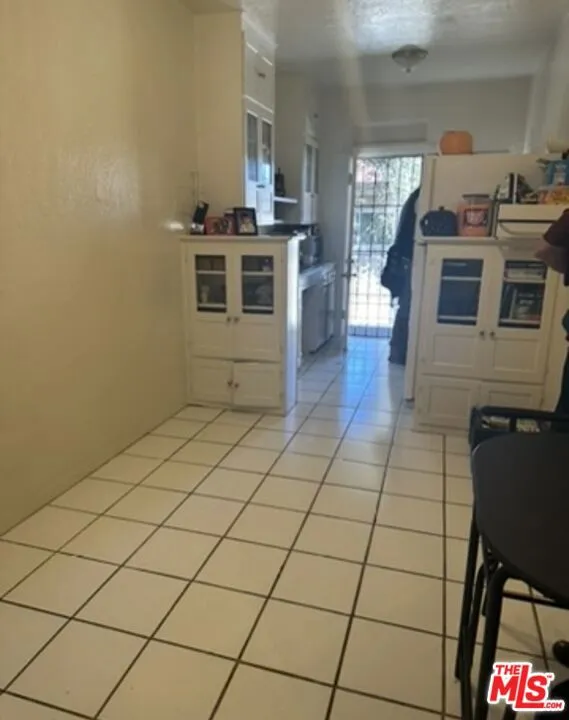 203 Jones Street Modesto, CA 95354