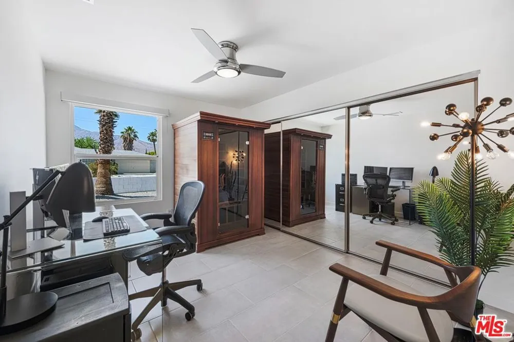 2002 Whitewater Club Drive Palm Springs, CA 92262