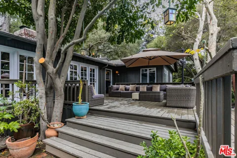 5228 Palm Drive