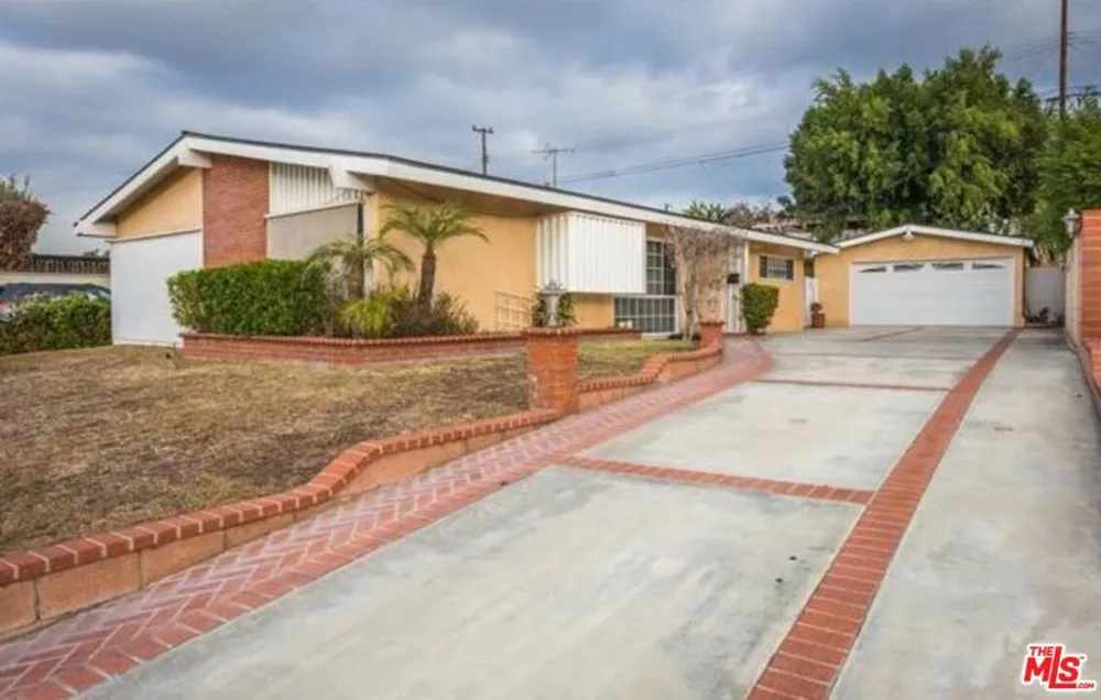 12938 Biola Avenue La Mirada, CA 90638
