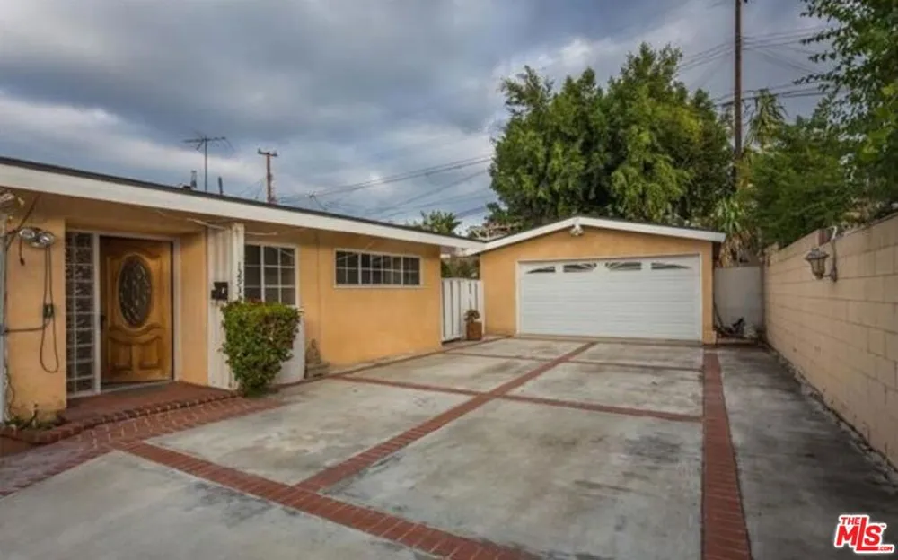 12938 Biola Avenue La Mirada, CA 90638