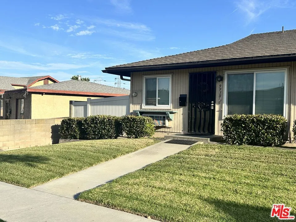 9938 Cedar Street Bellflower, CA 90706