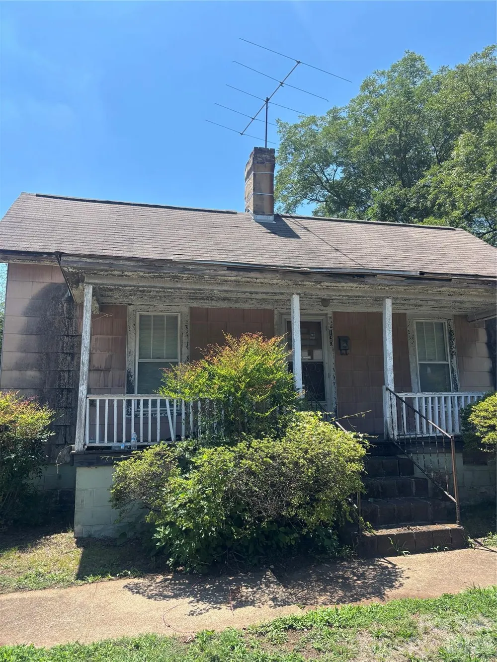 130 Crawford Street Salisbury, NC 28144