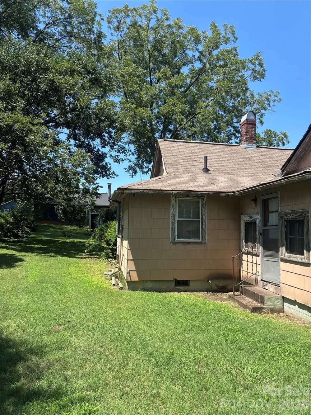 130 Crawford Street Salisbury, NC 28144