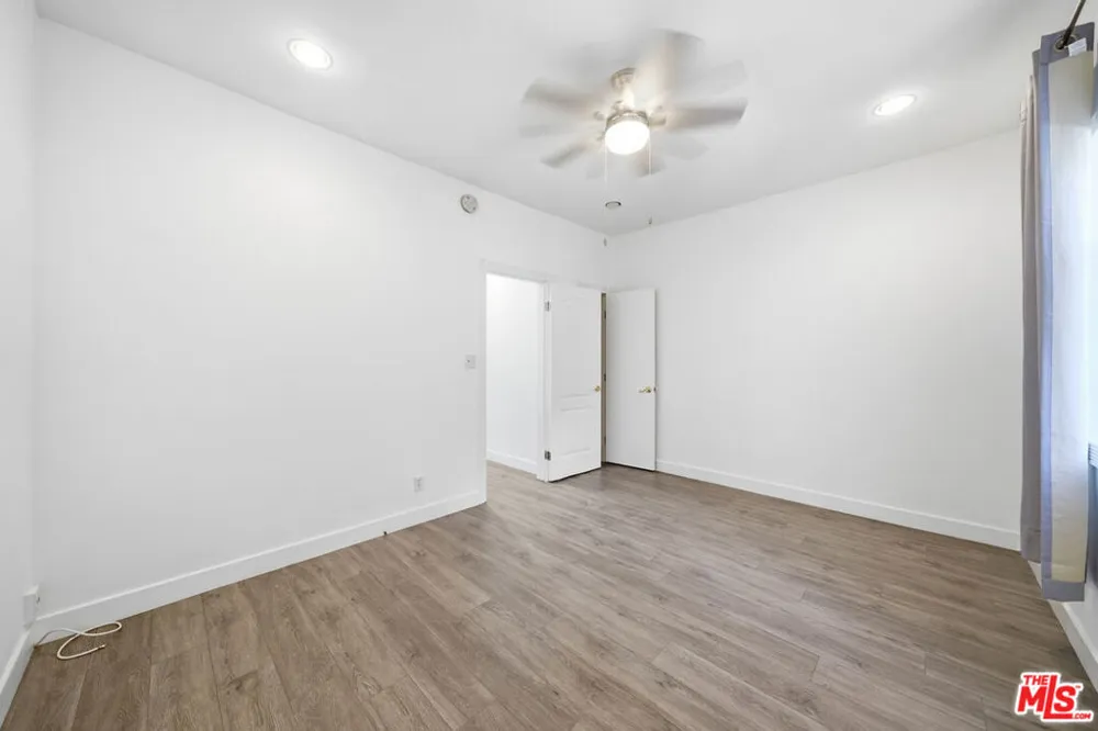 5760 Melrose Avenue Los Angeles, CA 90038