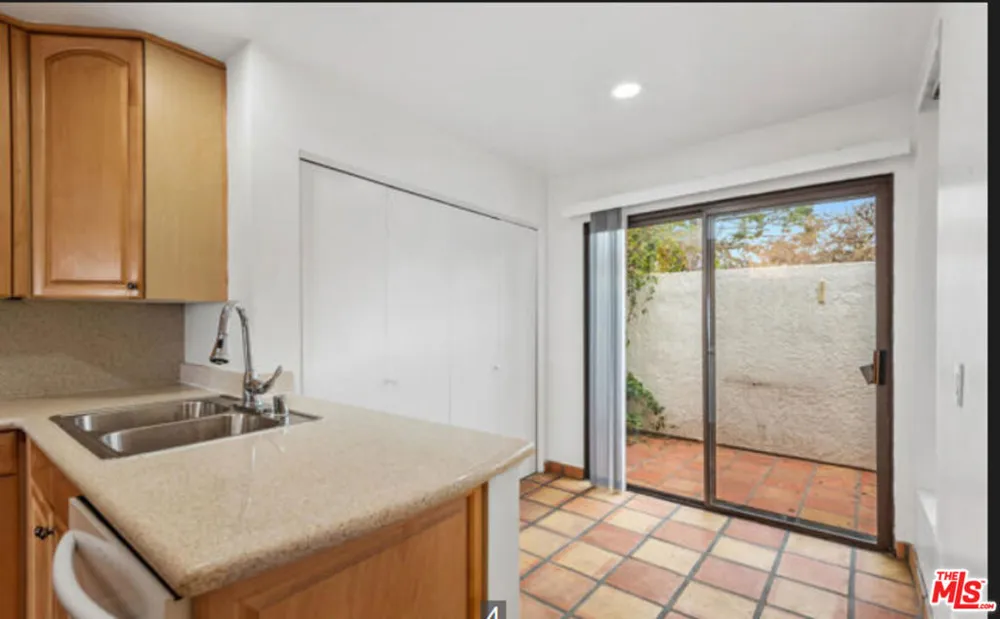 6798 Las Olas Way Malibu, CA 90265