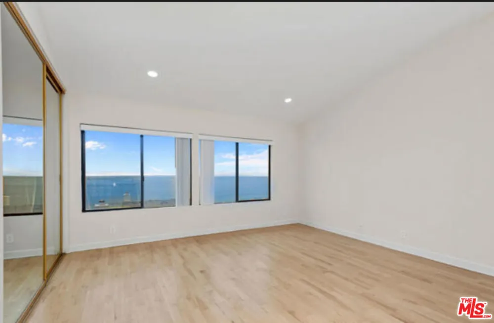 6798 Las Olas Way Malibu, CA 90265