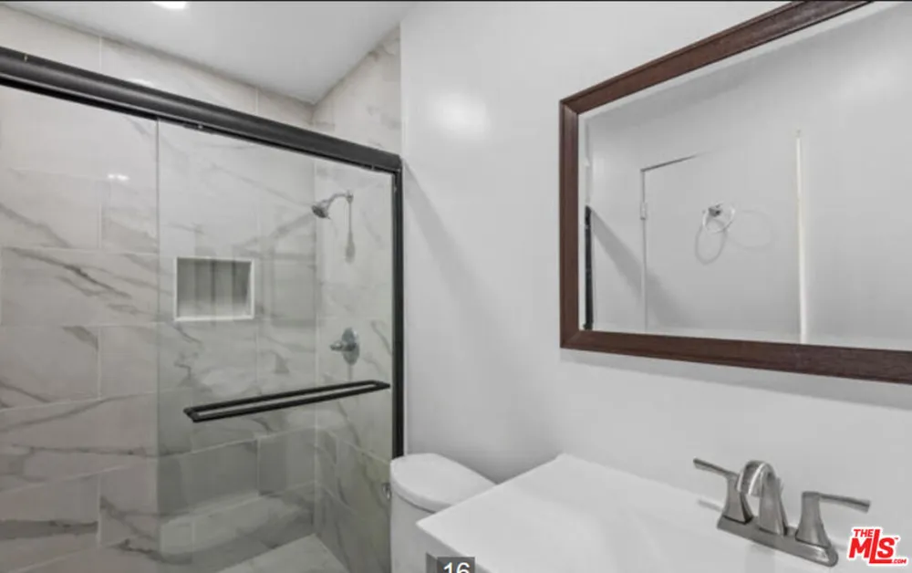 6798 Las Olas Way Malibu, CA 90265