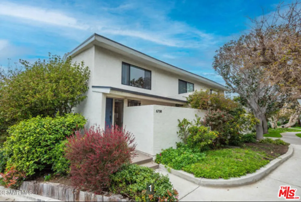 6798 Las Olas Way Malibu, CA 90265