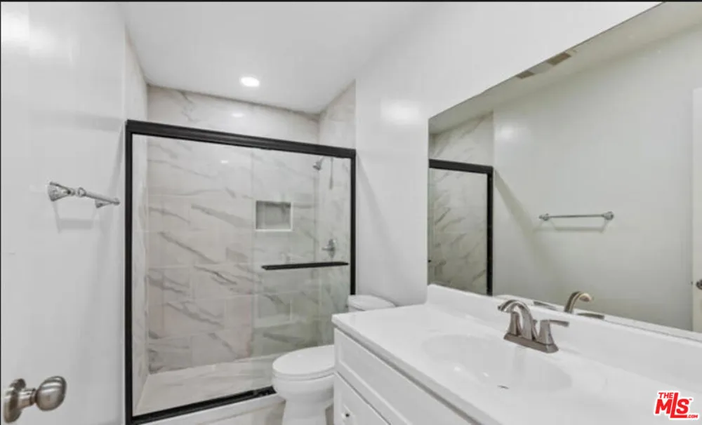 6798 Las Olas Way Malibu, CA 90265
