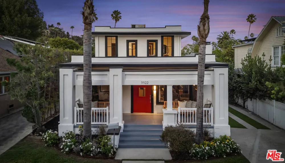 1922 Taft Avenue Los Angeles, CA 90068
