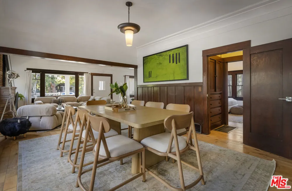 1922 Taft Avenue Los Angeles, CA 90068