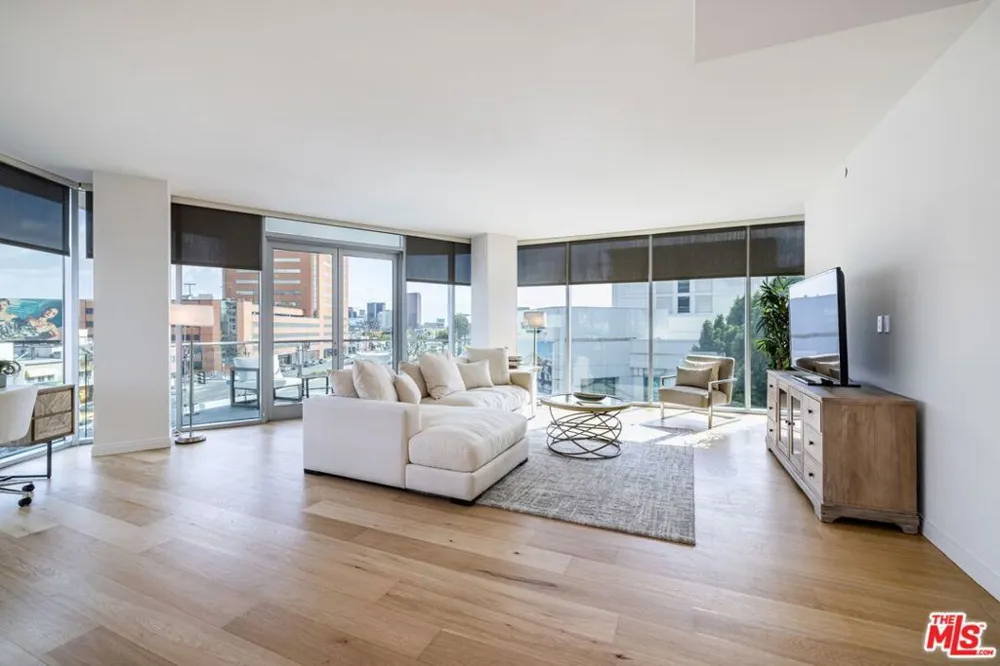 8500 Burton Way #614 Los Angeles, CA 90048