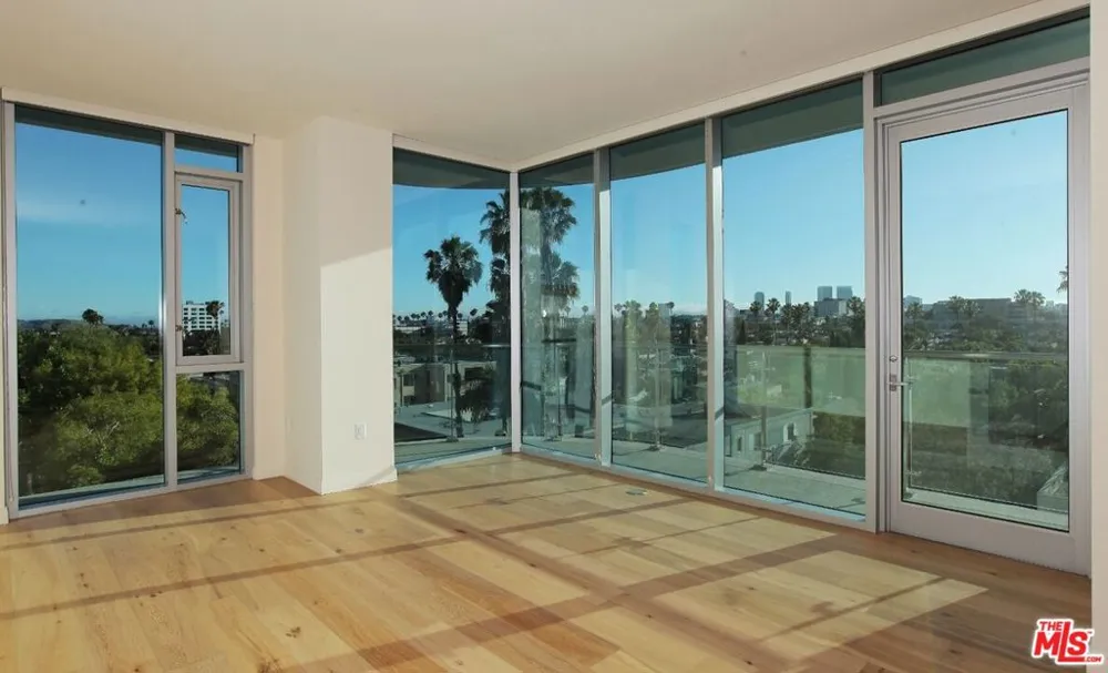 8500 Burton Way #614 Los Angeles, CA 90048