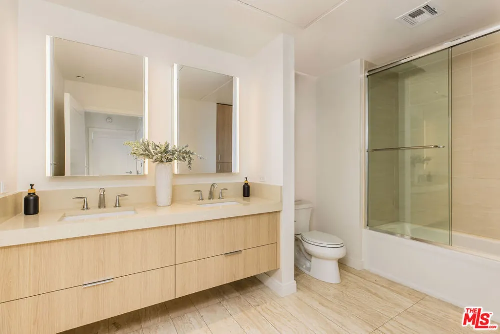 8500 Burton Way #614 Los Angeles, CA 90048