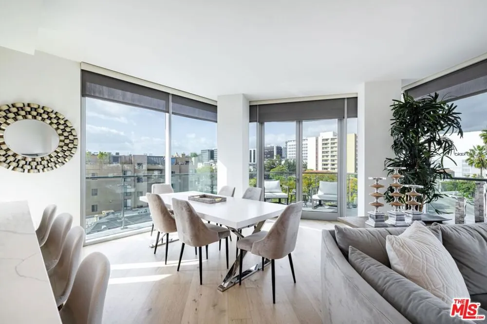 8500 Burton Way #614 Los Angeles, CA 90048