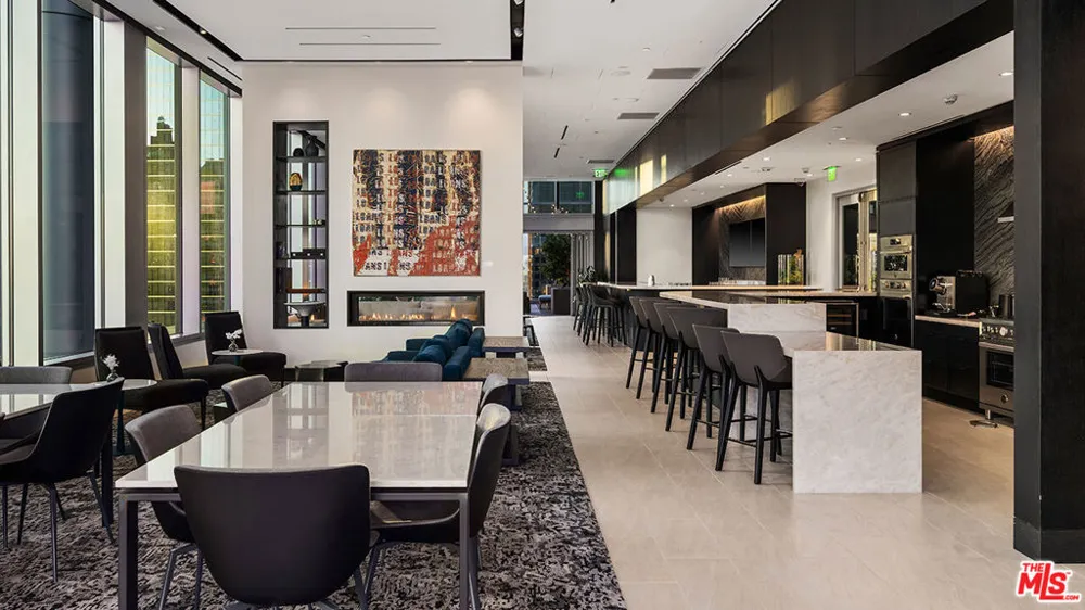 744 S Figueroa Street #3901 Los Angeles, CA 90017