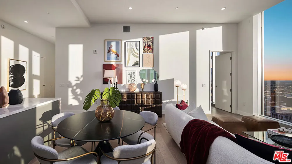744 S Figueroa Street #3901 Los Angeles, CA 90017
