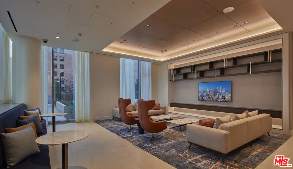 744 S Figueroa Street #3901 Los Angeles, CA 90017