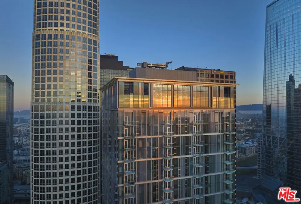 744 S Figueroa Street #3901 Los Angeles, CA 90017
