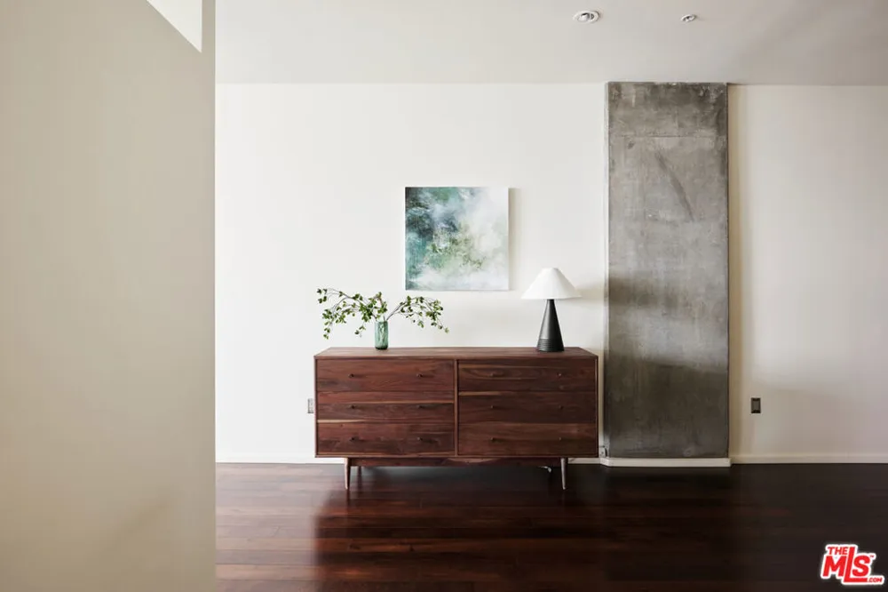 1155 S Grand Avenue #1307 Los Angeles, CA 90015