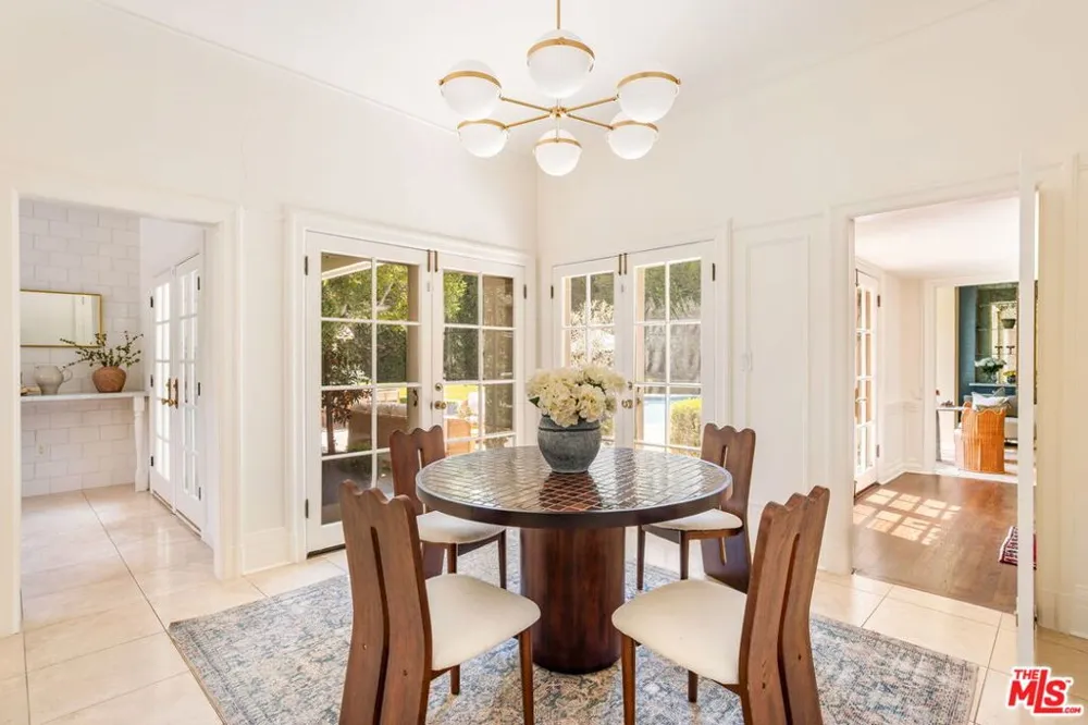 612 Lorraine Boulevard Los Angeles, CA 90005
