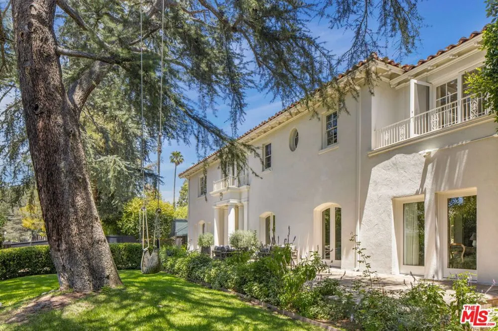 612 Lorraine Boulevard Los Angeles, CA 90005