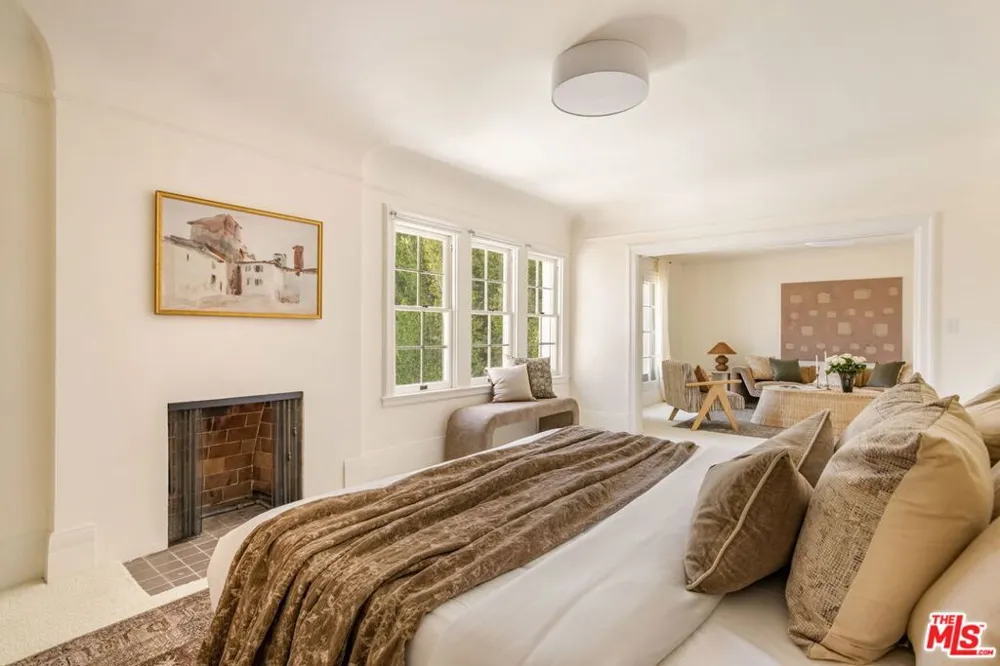 612 Lorraine Boulevard Los Angeles, CA 90005