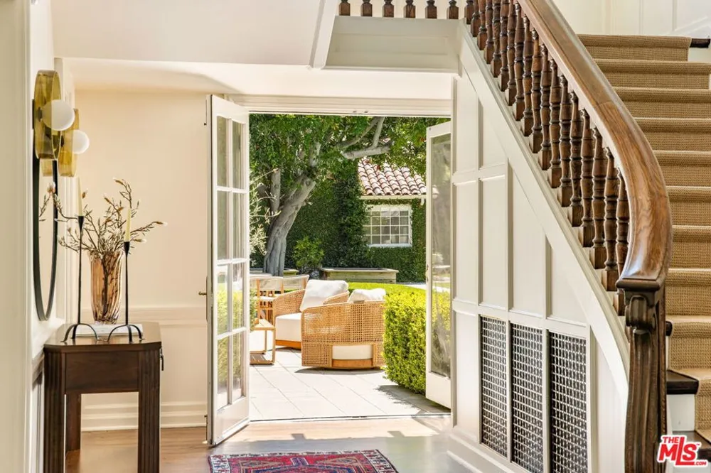 612 Lorraine Boulevard Los Angeles, CA 90005