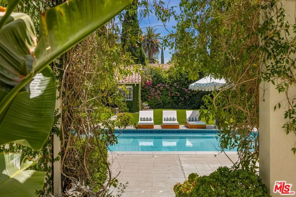 612 Lorraine Boulevard Los Angeles, CA 90005