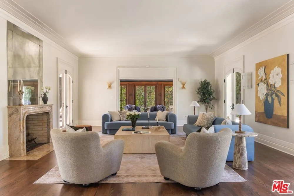 612 Lorraine Boulevard Los Angeles, CA 90005