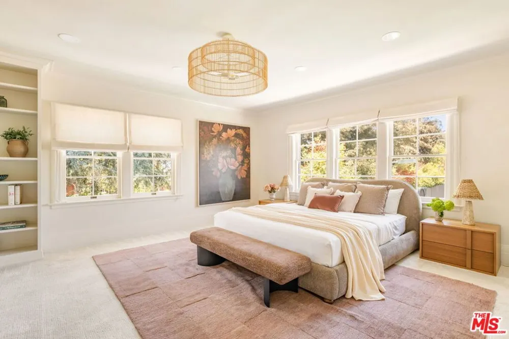 612 Lorraine Boulevard Los Angeles, CA 90005