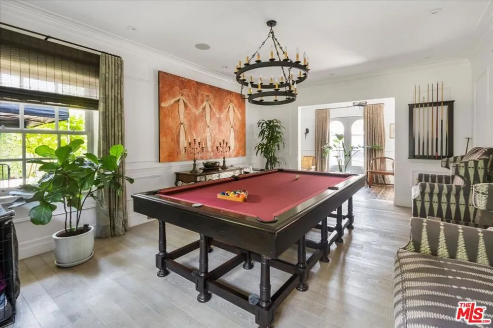 523 Beverly Drive Beverly Hills, CA 90210