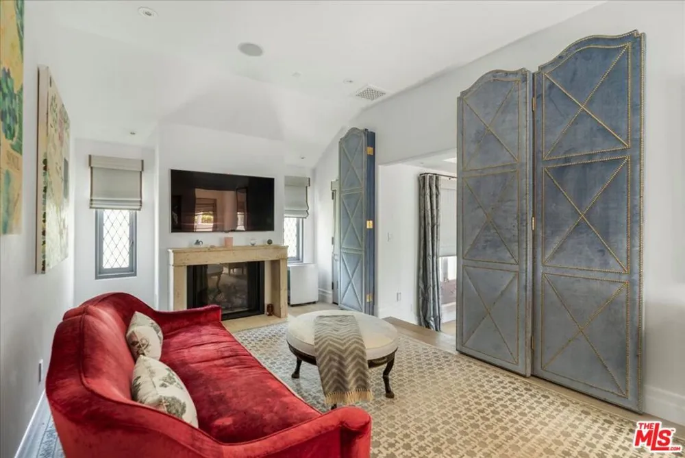 523 Beverly Drive Beverly Hills, CA 90210