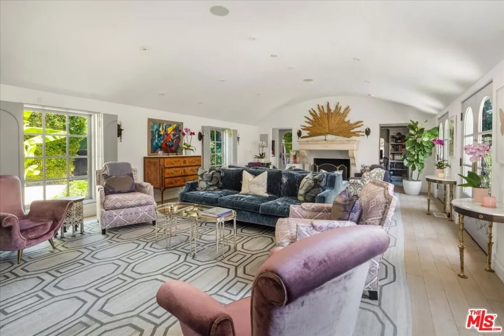 523 Beverly Drive Beverly Hills, CA 90210