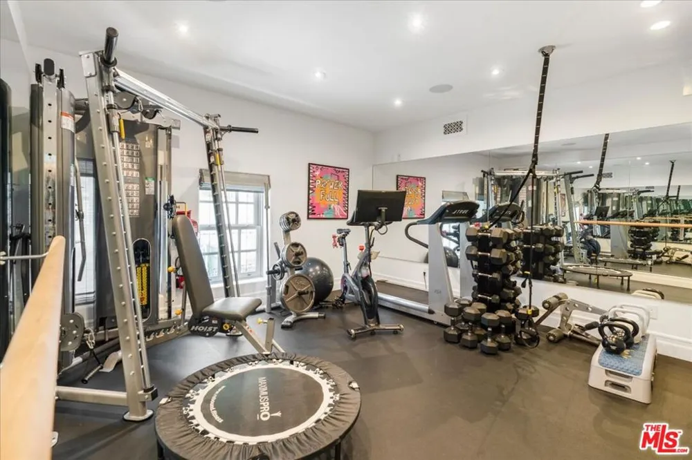 523 Beverly Drive Beverly Hills, CA 90210