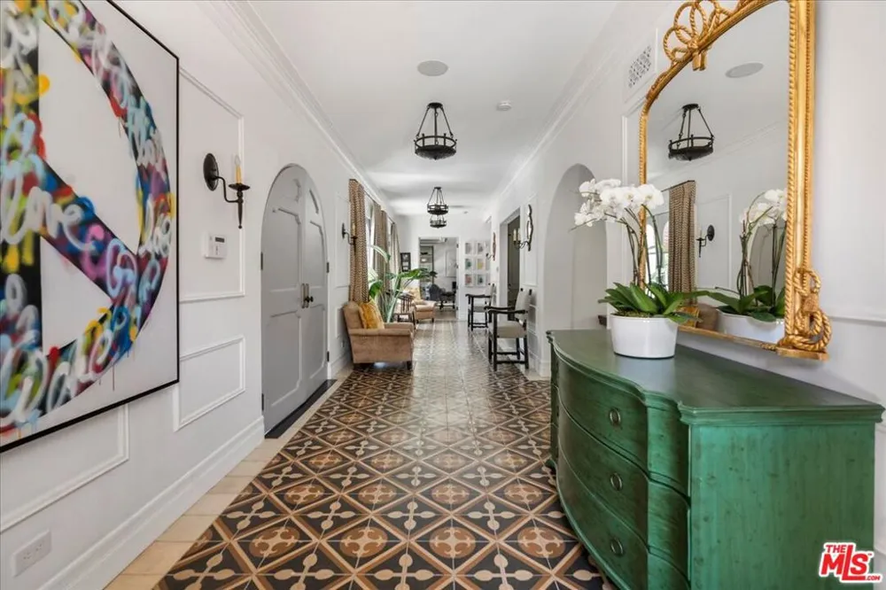 523 Beverly Drive Beverly Hills, CA 90210