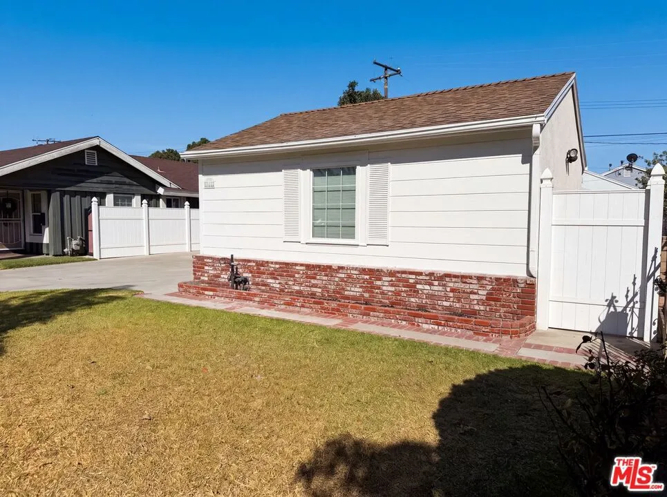 11844 Graystone Avenue Norwalk, CA 90650