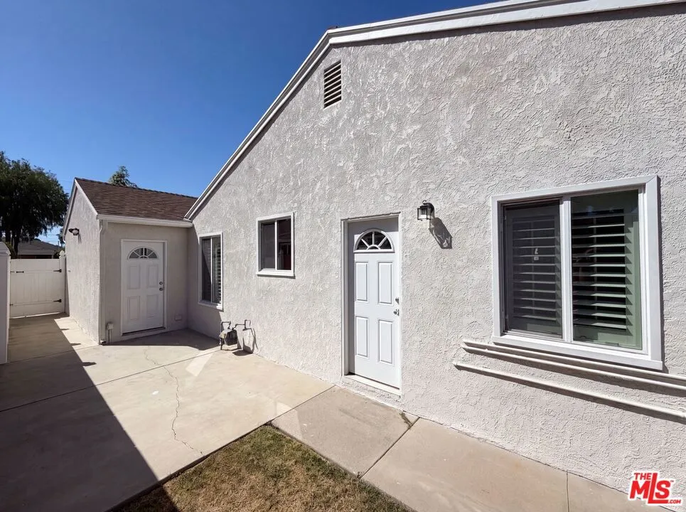 11844 Graystone Avenue Norwalk, CA 90650